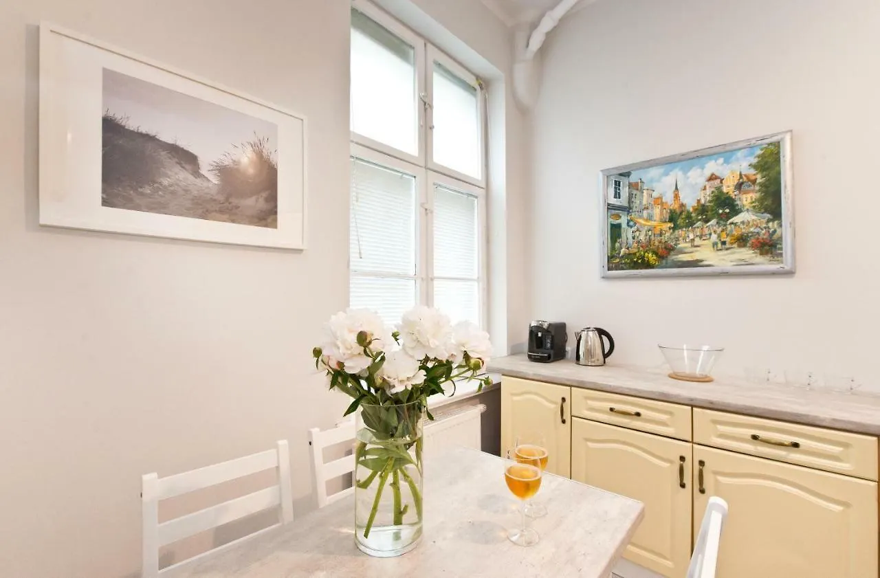 Pulse Centre Apartment 600M Beach Sopot 0*,  Poland
